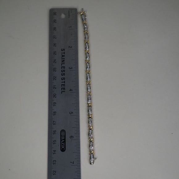 Diamond Heart Link Bracelet 1/4 ct tw 10K Two-Tone Gold  10K Two Tone Gold 7\
